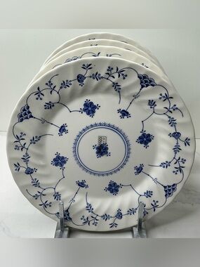 4 Queen Dinner Plates Made In Colombia 10” Blue Floral New